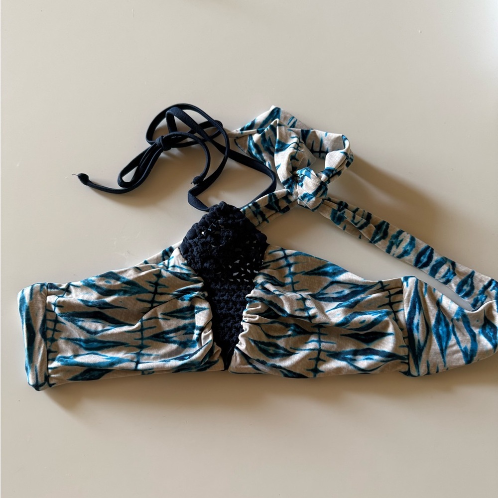 Frankie’s Halter Bikini Top